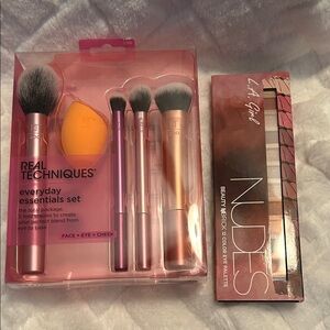 Real Techniques Everyday Essentials Set with LA Girl Nudes Palette Bundle.